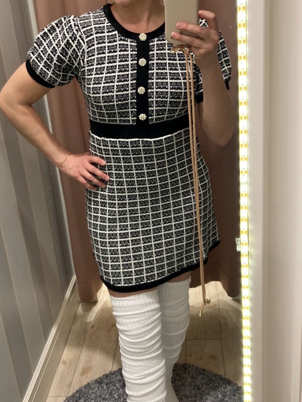 JAPAN 🇯🇵 Black & White Knit Short Sleeve Dress